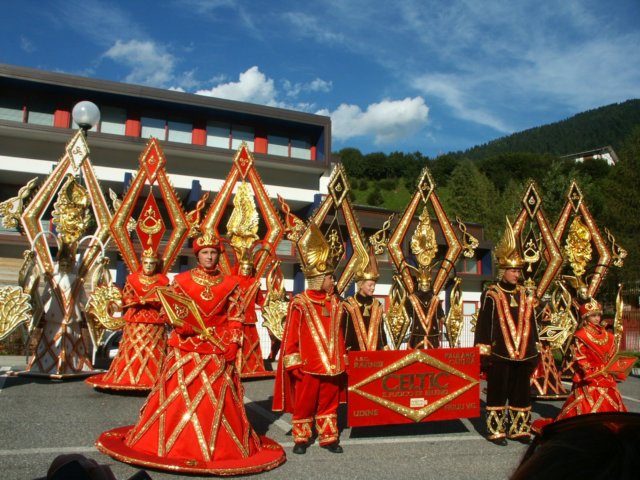 mascherediravinis2.jpg