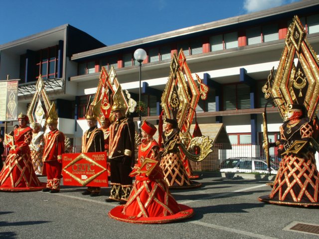 mascherediravinis6.jpg
